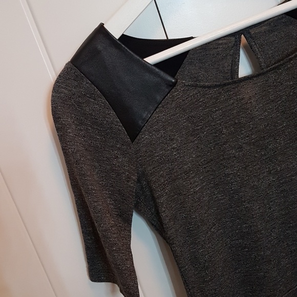 Express grey peplum top - Picture 3 of 6